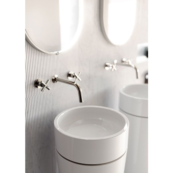 eraldiseisev valamu Oke, äravool seina, must matt