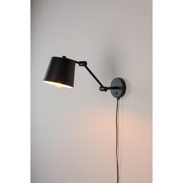 Wall Lamp Hajo