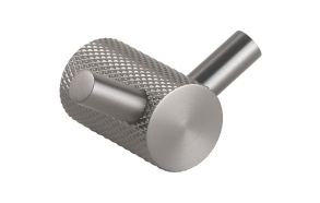 nagi Grino, gun metal